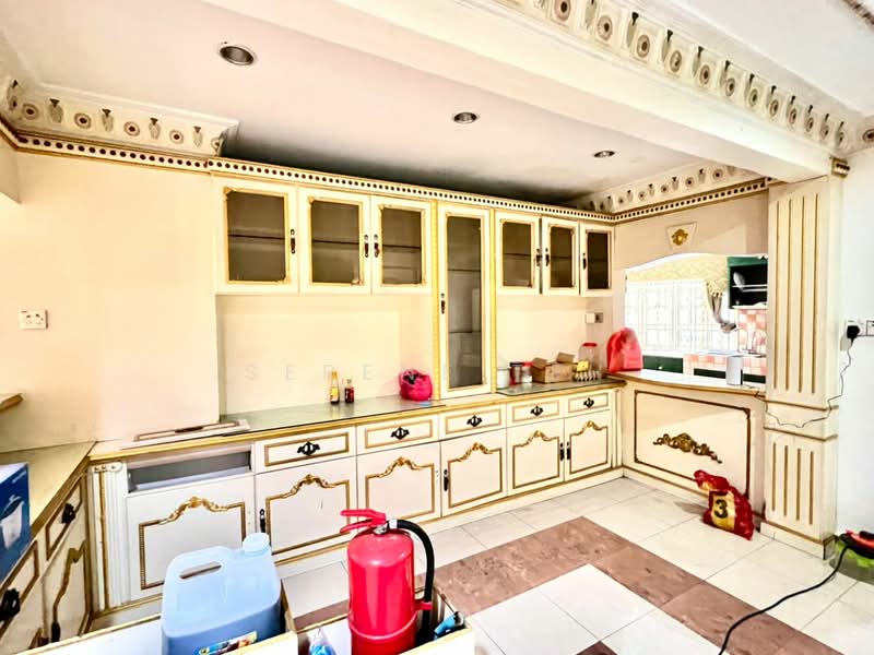 Rumah Banglo untuk Dijual di Taman Bukit Rinting (Masai) - Serene Teh - Kitchen - PropertyGuru.com.my