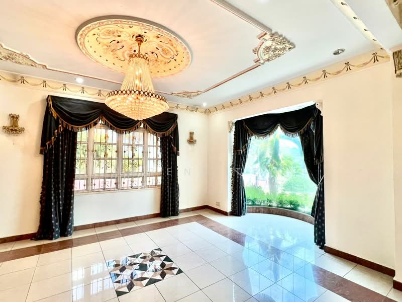 Rumah Banglo untuk Dijual di Taman Bukit Rinting (Masai) - Serene Teh - Living Room - PropertyGuru.com.my