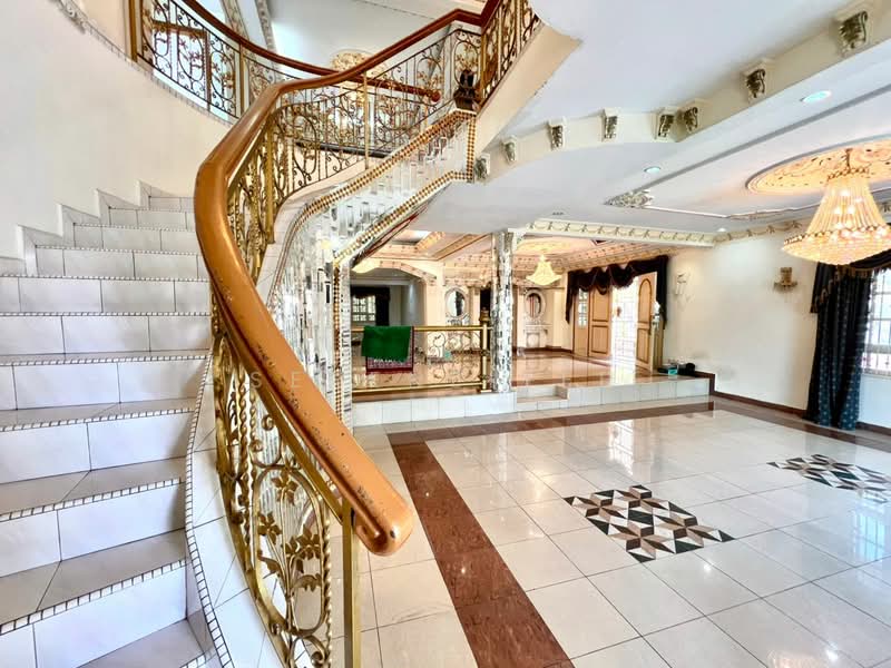 Rumah Banglo untuk Dijual di Taman Bukit Rinting (Masai) - Serene Teh - Interior - PropertyGuru.com.my