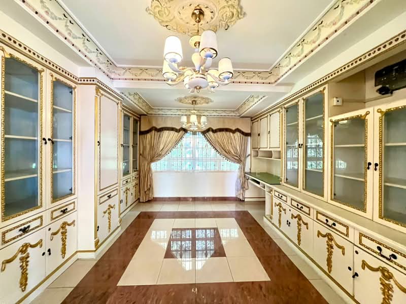 Rumah Banglo untuk Dijual di Taman Bukit Rinting (Masai) - Serene Teh - Interior - PropertyGuru.com.my