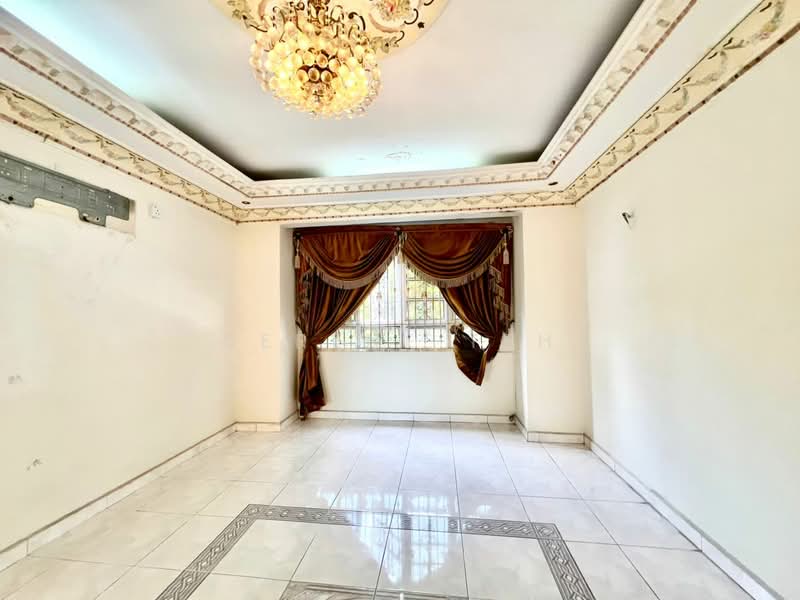 Rumah Banglo untuk Dijual di Taman Bukit Rinting (Masai) - Serene Teh - Interior - PropertyGuru.com.my