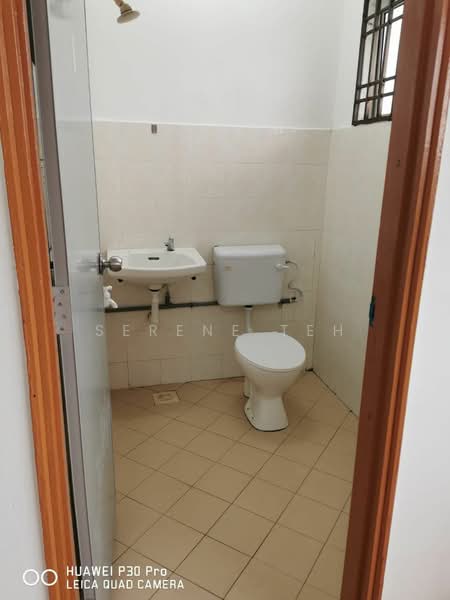 2-storey Terraced House for Sale in Taman Saleng (Kulai) - Serene Teh - Bathroom - PropertyGuru.com.my