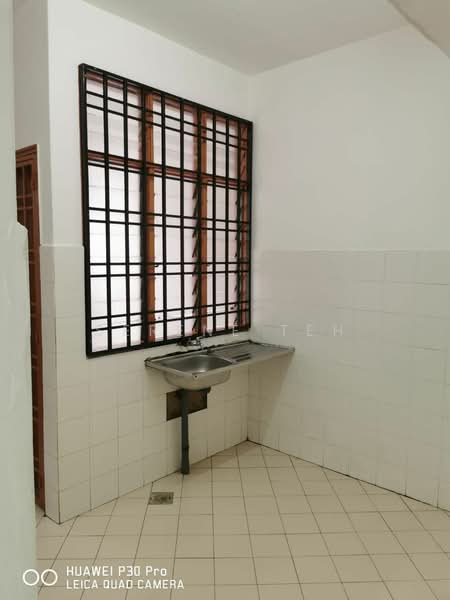 2-storey Terraced House for Sale in Taman Saleng (Kulai) - Serene Teh - Kitchen - PropertyGuru.com.my
