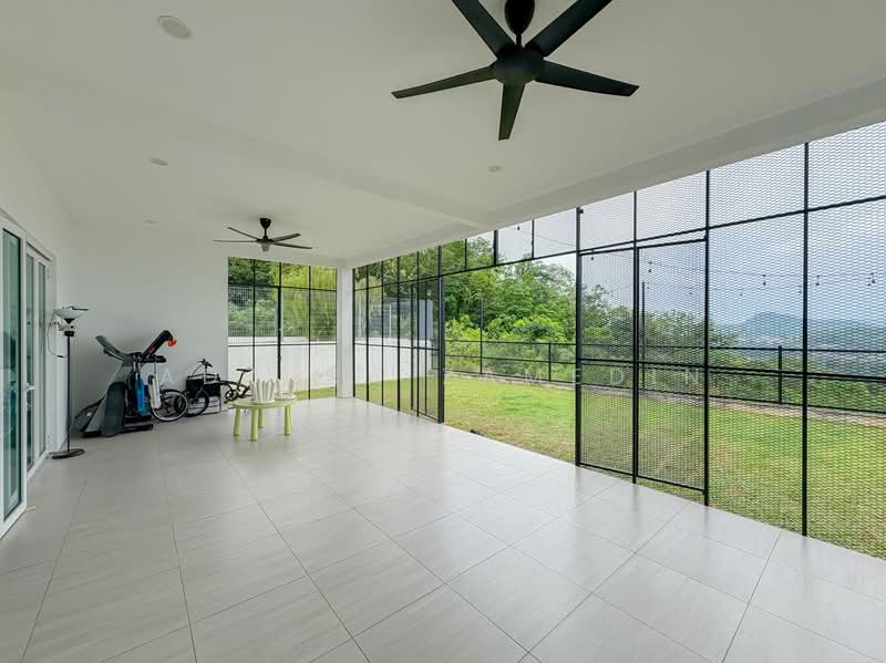 Bungalow for Sale in Sungai Merab (Dengkil) - Adzura Zamedin - Exterior - PropertyGuru.com.my