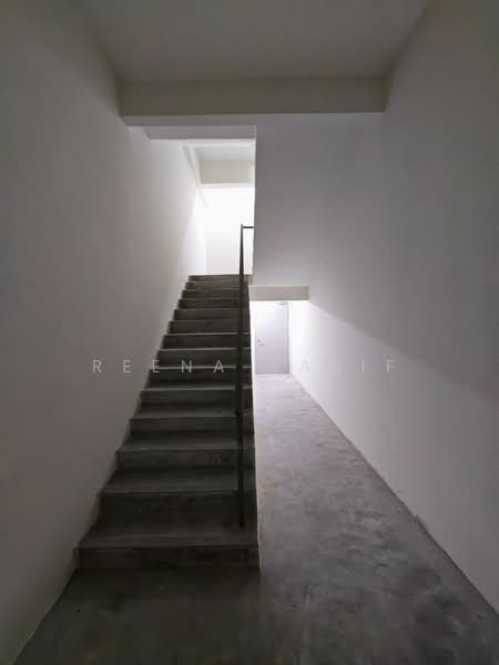 Factory for Sale in Bandar Enstek (Negeri Sembilan) - Reena Sarif - PropertyGuru.com.my