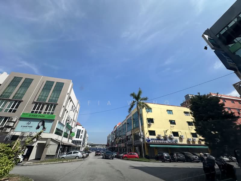 Kedai untuk Disewa di Bandar Puteri Puchong (Puchong) - Sofia Wong - Exterior - PropertyGuru.com.my
