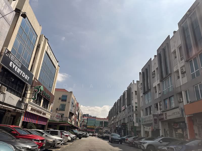 Kedai untuk Disewa di Bandar Puteri Puchong (Puchong) - Sofia Wong - Exterior - PropertyGuru.com.my