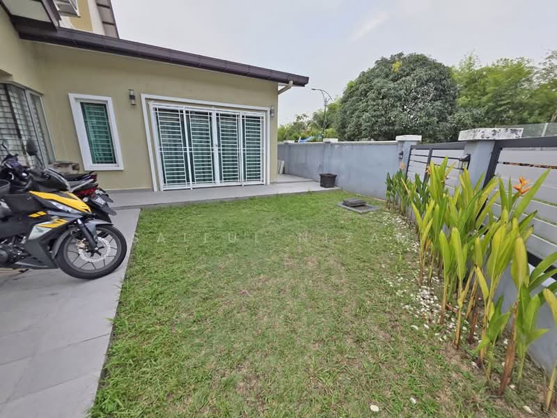 Rumah Berkembar untuk Dijual di Bangi (Selangor) - Saiful Nizam - Exterior - PropertyGuru.com.my
