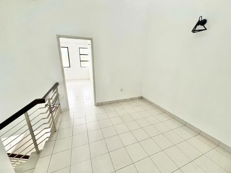2.5-storey Terraced House for Sale in Puchong (Selangor) - Zul Arif - Interior - PropertyGuru.com.my
