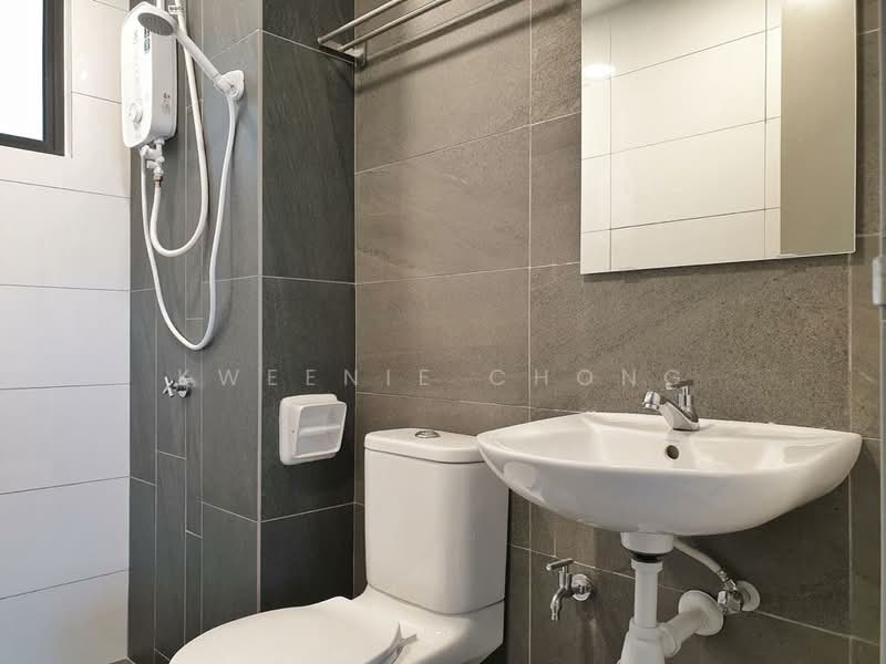 Servis Apartment untuk Disewa di Traders Garden @ Cheras Selatan - Kweenie Chong - Bathroom - PropertyGuru.com.my