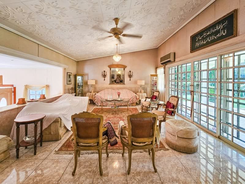 Rumah Banglo untuk Dijual di Seksyen 16 (Petaling Jaya) - Reena Sarif - PropertyGuru.com.my