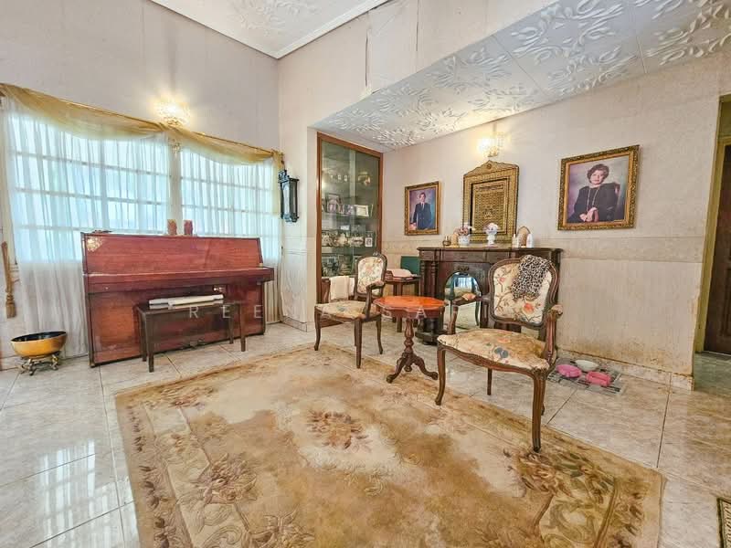 Rumah Banglo untuk Dijual di Seksyen 16 (Petaling Jaya) - Reena Sarif - PropertyGuru.com.my