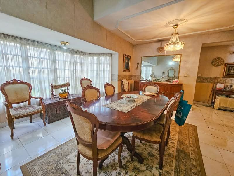 Rumah Banglo untuk Dijual di Seksyen 16 (Petaling Jaya) - Reena Sarif - PropertyGuru.com.my