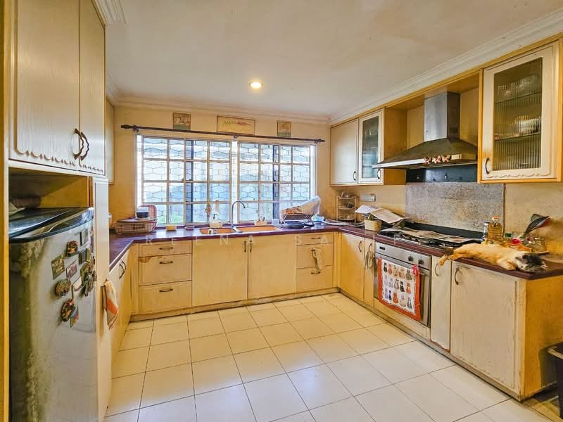 Rumah Banglo untuk Dijual di Seksyen 16 (Petaling Jaya) - Reena Sarif - PropertyGuru.com.my