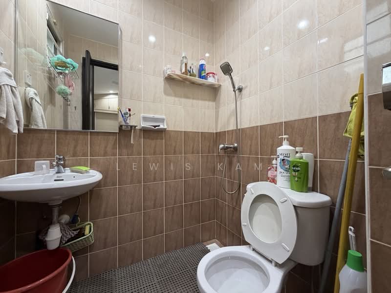 Rumah Berkembar untuk Dijual di Tanjung Tokong (Penang) - Lewis Kam - Bathroom - PropertyGuru.com.my