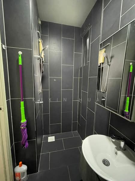 Service Residence for Sale at Cube 8 Teens - Kexin Hua - Bathroom - PropertyGuru.com.my
