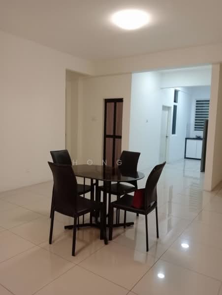 Condominium for Rent at The Oasis - Hong . - Dining Room - PropertyGuru.com.my
