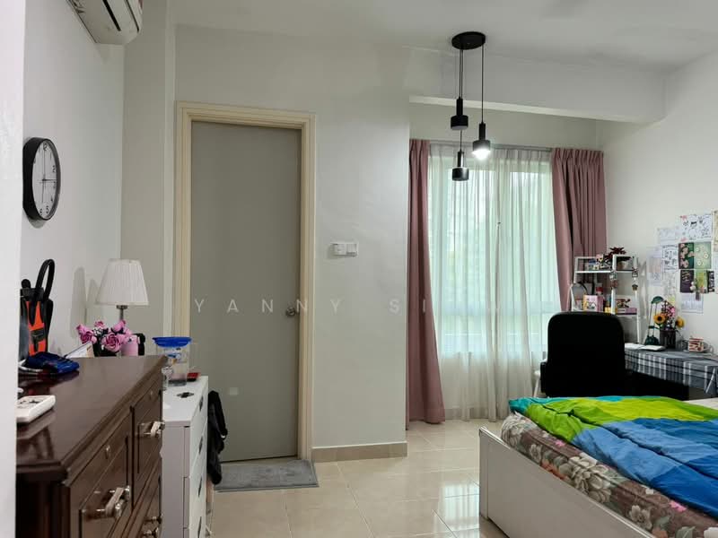 Kondominium untuk Dijual di Riana Green East - Yanny Siow - Bedroom - PropertyGuru.com.my