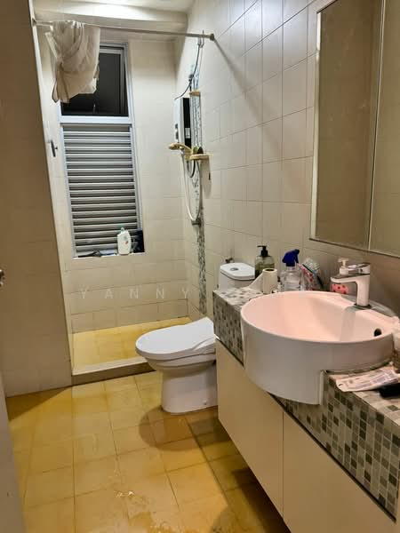 Kondominium untuk Dijual di Riana Green East - Yanny Siow - Bathroom - PropertyGuru.com.my