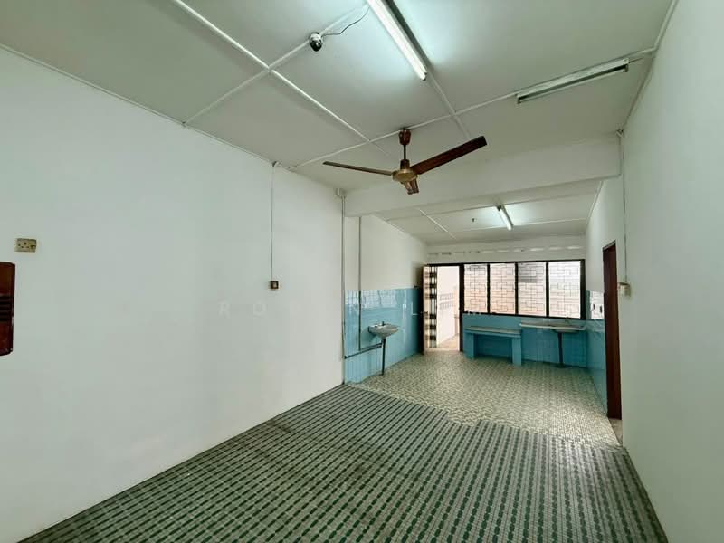 Commercial Semi-D for Rent in Taman Abad (Johor Bahru) - Robin Lim - PropertyGuru.com.my