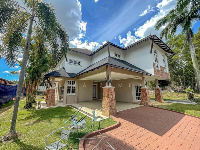 Bungalow for Sale in Perdana Lakeview East (Cyberjaya) - Adzura Zamedin - Exterior - PropertyGuru.com.my