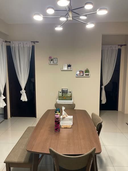 Condominium for Rent at The Oasis - Hong . - Dining Room - PropertyGuru.com.my