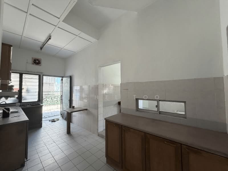Rumah Teres 2-Tingkat untuk Dijual di Usj 11 (Subang Jaya) - Rachel Too - Kitchen - PropertyGuru.com.my