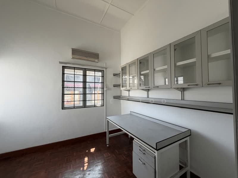 Rumah Teres 2-Tingkat untuk Dijual di Usj 11 (Subang Jaya) - Rachel Too - Study - PropertyGuru.com.my