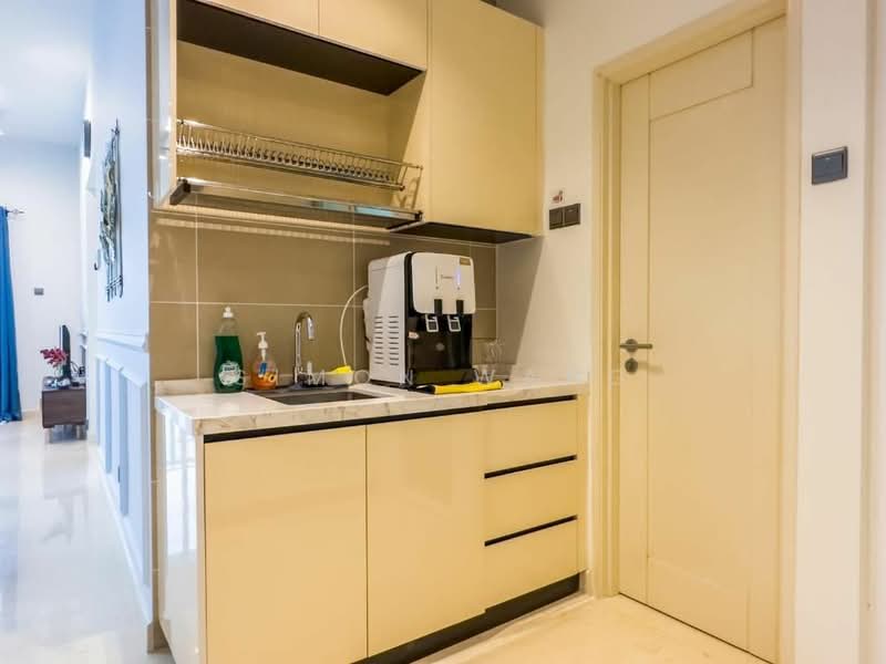 Service Residence for Sale at TriTower Residence @ Johor Bahru Sentral - Simon Wang - Kitchen - PropertyGuru.com.my
