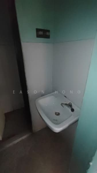 Pangsapuri untuk Disewa di Seri Mutiara - Eason Hong - Bathroom - PropertyGuru.com.my
