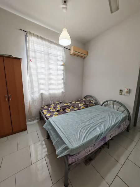 Rumah Teres 1 Tingkat untuk Dijual di Setia Eco Gardens (Gelang Patah) - Quinccy Lim - Bedroom - PropertyGuru.com.my