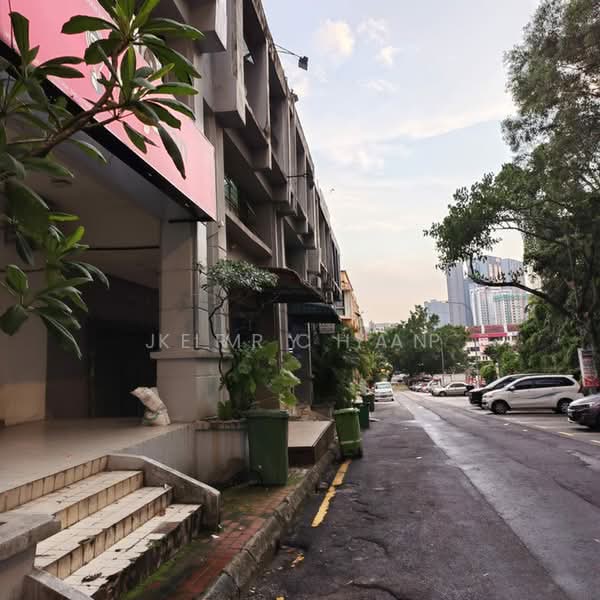 Shop / Office for Rent in Taman Desa (Kuala Lumpur) - Jerry Yap - Exterior - PropertyGuru.com.my