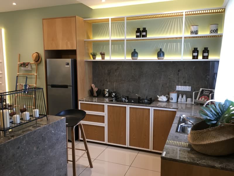 Rumah Teres 2 Tingkat untuk Dijual di Kampung Batu Belah (Klang) - Thien . - Kitchen - PropertyGuru.com.my