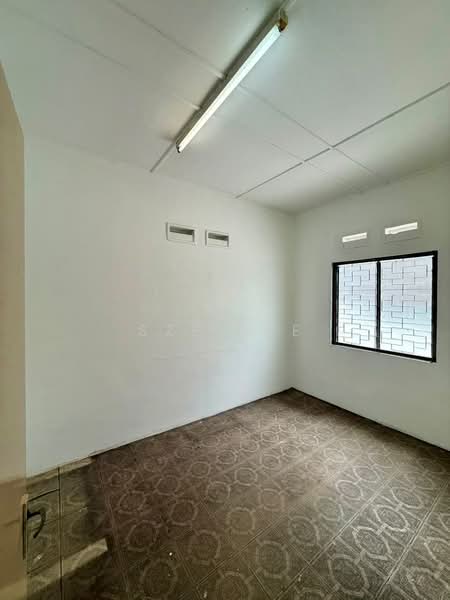 Commercial Semi-D for Rent in Taman Abad (Johor Bahru) - Sze Lee - Interior - PropertyGuru.com.my