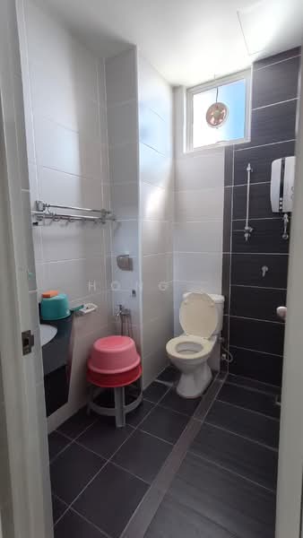 Condominium for Rent at The Oasis - Hong . - Bathroom - PropertyGuru.com.my