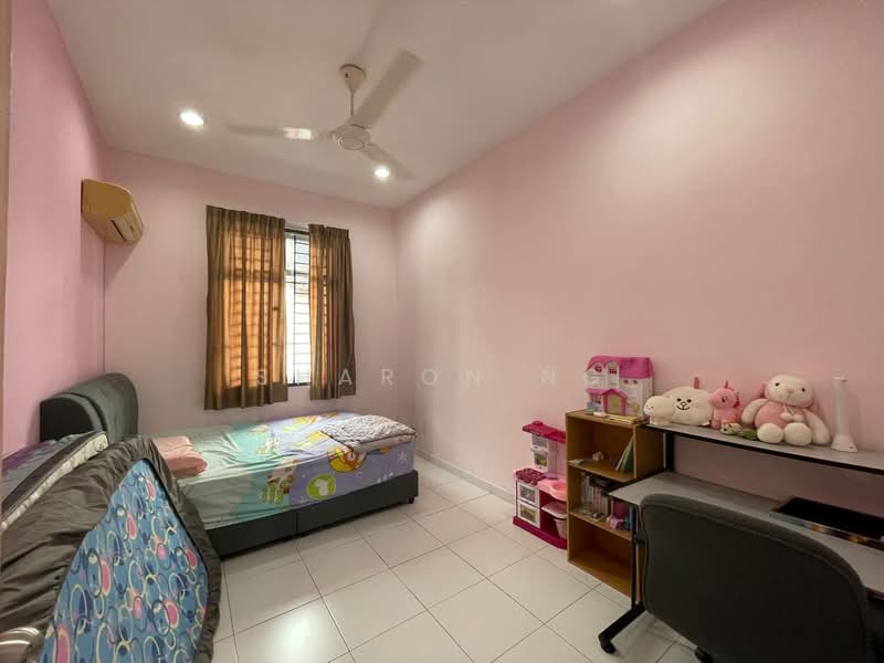 Rumah Teres 2 Tingkat untuk Dijual di Taman Setia Indah (Tebrau) - Sharon Ng - Bedroom - PropertyGuru.com.my