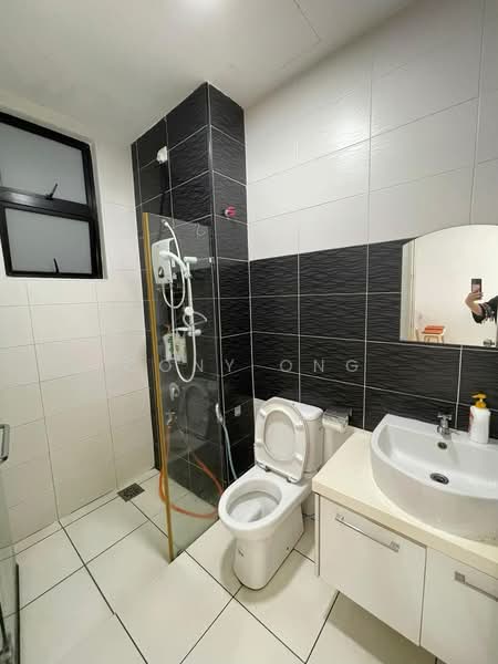 Service Residence for Sale at The Platino Serviced Apartment - Cony Ong - Bathroom - PropertyGuru.com.my