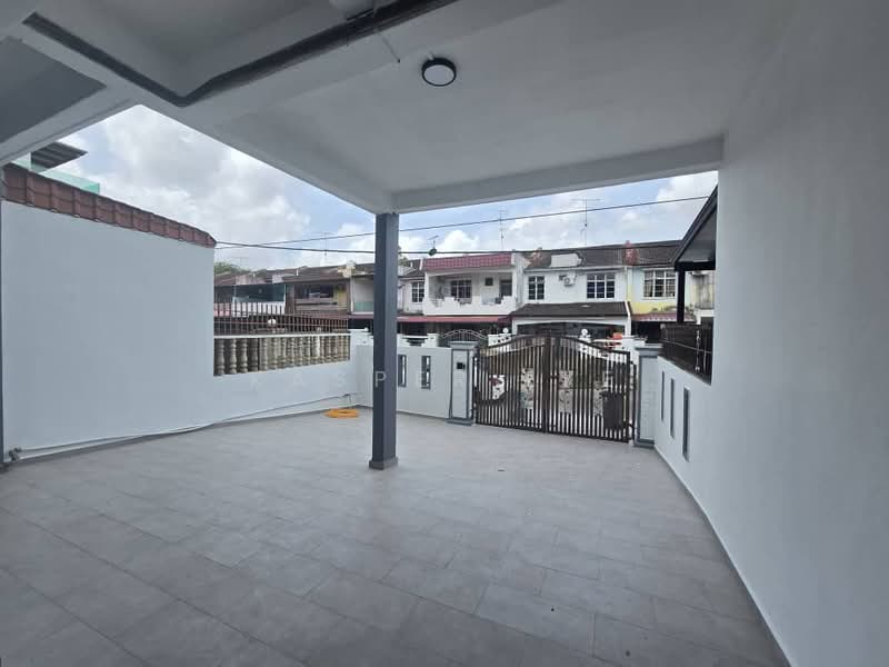 Rumah Teres 2 Tingkat untuk Dijual di Taman Puteri Wangsa (Ulu Tiram) - Kasper Lee - Exterior - PropertyGuru.com.my