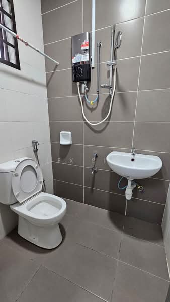 Rumah Teres untuk Disewa di Bandar Dato Onn (Tebrau) - Alex Sieh - PropertyGuru.com.my