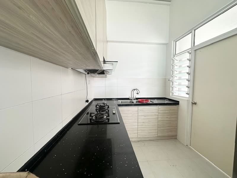 Kondominium untuk Dijual di Summer Place - Jerene Yeap - Kitchen - PropertyGuru.com.my