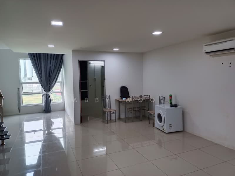 Kondominium untuk Disewa di Arte Subang West - Abby Woo - Living Room - PropertyGuru.com.my