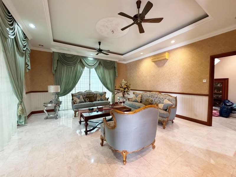 Rumah Banglo untuk Dijual di Minden Heights (Gelugor) - Jordan Foo - Living Room - PropertyGuru.com.my