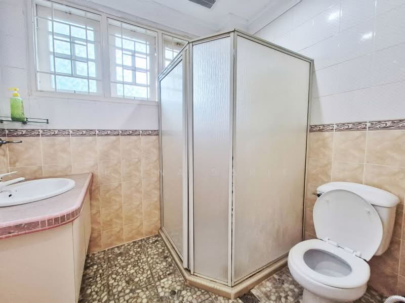 Rumah Banglo untuk Dijual di Taman Tun Dr Ismail (Kuala Lumpur) - Reena Sarif - Bathroom - PropertyGuru.com.my