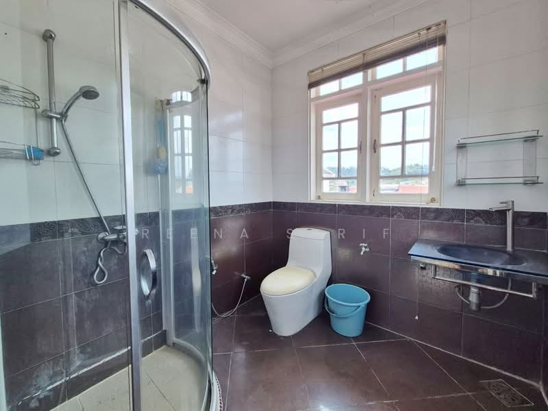 Rumah Banglo untuk Dijual di Taman Tun Dr Ismail (Kuala Lumpur) - Reena Sarif - Bathroom - PropertyGuru.com.my