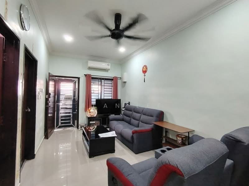 Rumah Teres 1 Tingkat untuk Dijual di Taman Universiti (Skudai) - Alan Lee - PropertyGuru.com.my