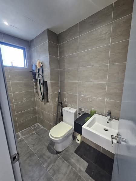 Kondominium untuk Disewa di Legend Heights - Steven Khew - Bathroom - PropertyGuru.com.my