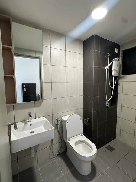 Servis Apartment untuk Disewa di D'Vine - Tom Lee - Bathroom - PropertyGuru.com.my