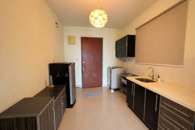 Servis Apartment untuk Disewa di Ritze Perdana 2 - Jason Low - Kitchen - PropertyGuru.com.my