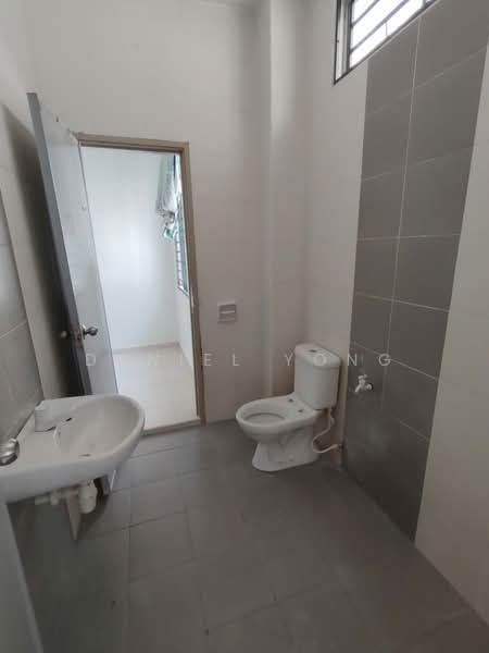 2-storey Terraced House for Sale in Nusa Sentral (Iskandar Puteri (Nusajaya)) - Daniel Yong - Bathroom - PropertyGuru.com.my