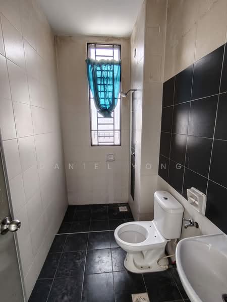2-storey Terraced House for Sale in Nusa Sentral (Iskandar Puteri (Nusajaya)) - Daniel Yong - Bathroom - PropertyGuru.com.my